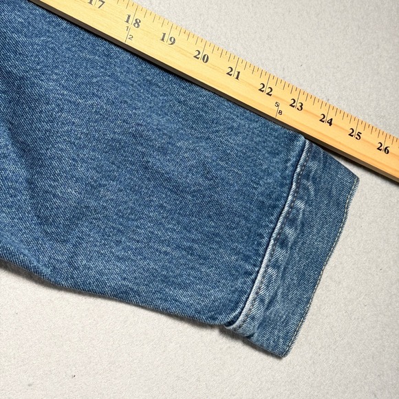 Levis Trucker Jacket Mens XL Blue Denim AAPI Night 2024 Thuy 72334-0130 NWT - Picture 7 of 15